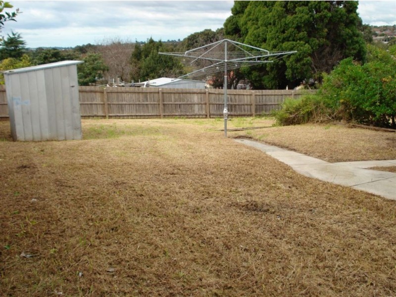 2 Almond Drive, Doveton VIC 3177