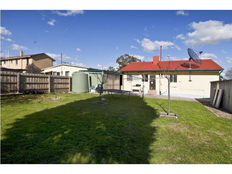 2-4 Pittosporum Grove, Doveton VIC 3177