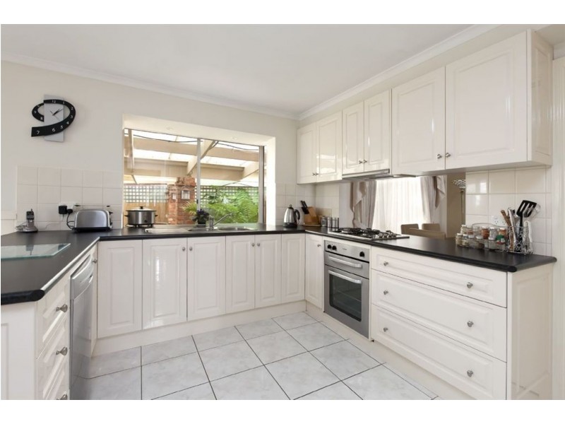 9 Cardinal Court, Narre Warren VIC 3805