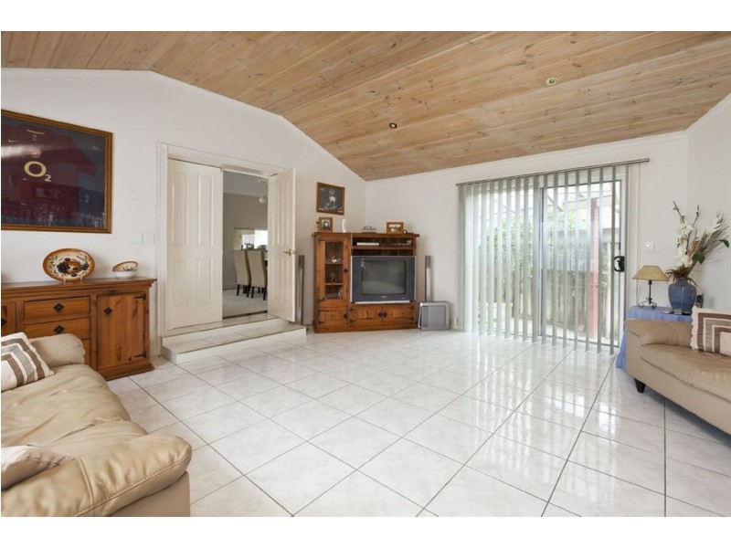 9 Cardinal Court, Narre Warren VIC 3805