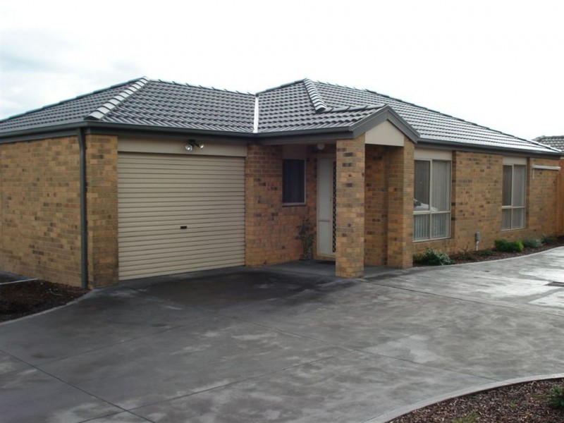 6/54-58 Pommel Street, Pakenham VIC 3810