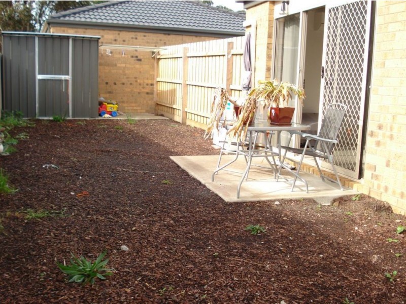 6/54-58 Pommel Street, Pakenham VIC 3810