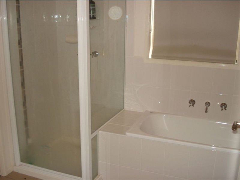 6/54-58 Pommel Street, Pakenham VIC 3810