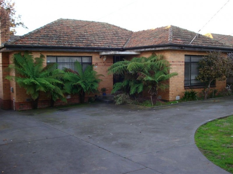 1/25 Grace Avenue, Dandenong VIC 3175