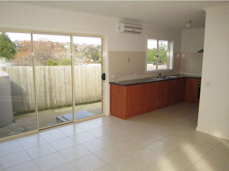 215A Power Road, Endeavour Hills VIC 3802