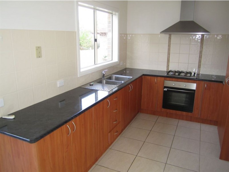 215A Power Road, Endeavour Hills VIC 3802