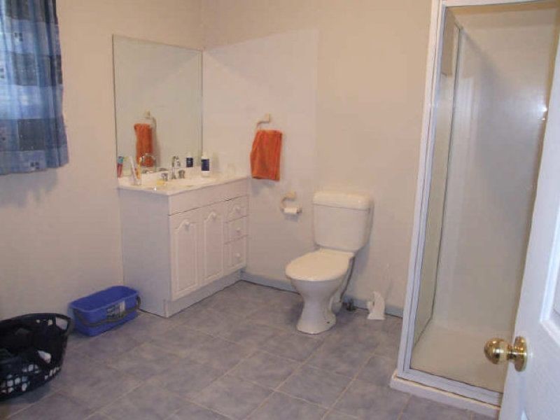 1A/2 Page Court, Dandenong North VIC 3175