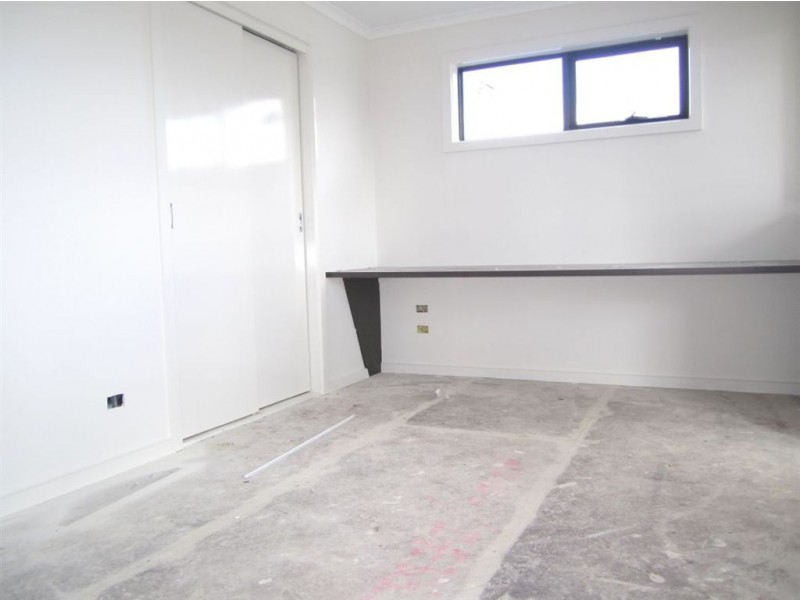 64 Steven Street, Dandenong VIC 3175