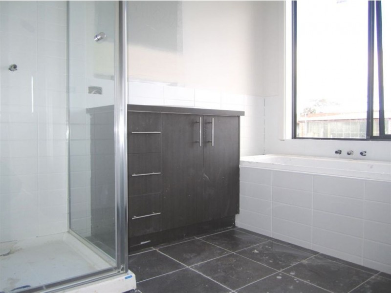 64 Steven Street, Dandenong VIC 3175