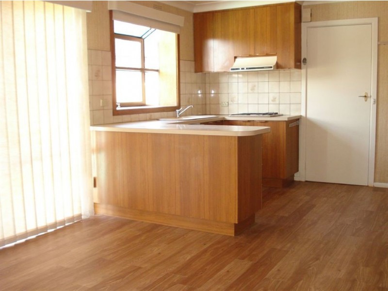 18 Warrawee Avenue, Noble Park VIC 3174