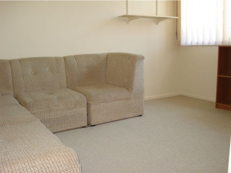 18 Warrawee Avenue, Noble Park VIC 3174