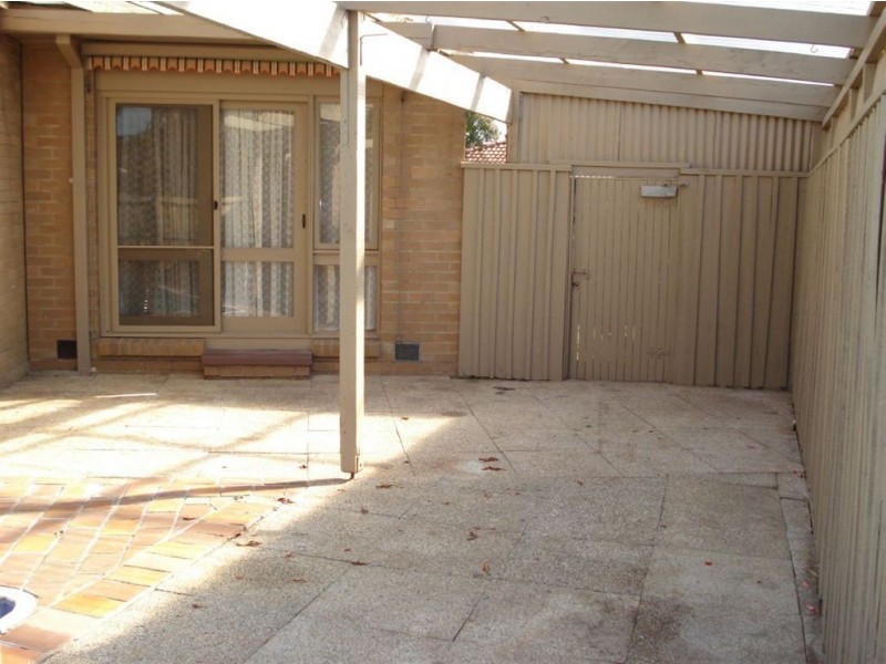 18 Warrawee Avenue, Noble Park VIC 3174