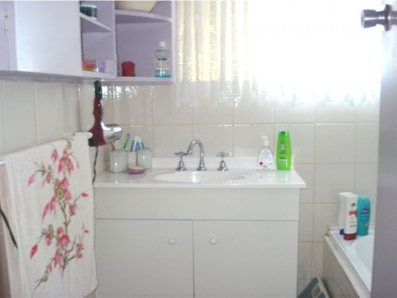 9 Melia Street, Doveton VIC 3177