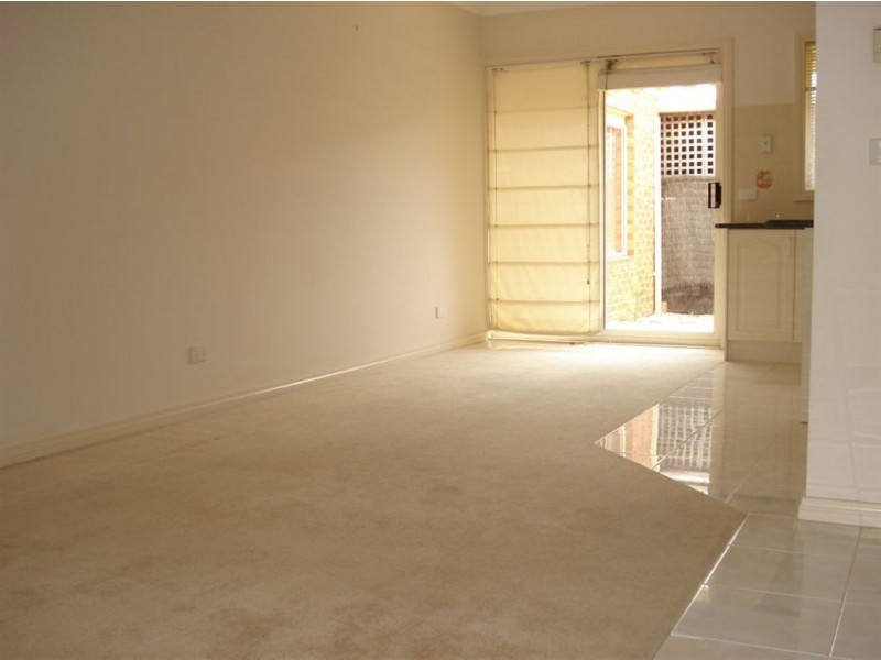 2/63 Hammond Road, Dandenong South VIC 3175