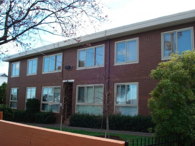 2/64 Scott Street, Dandenong VIC 3175