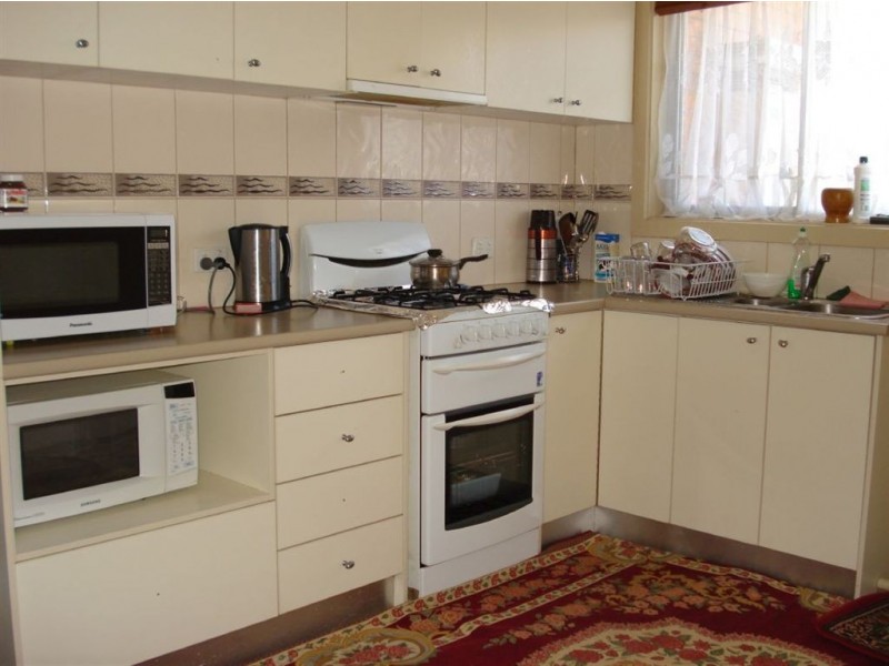 2/35 Hemmings Street, Dandenong VIC 3175