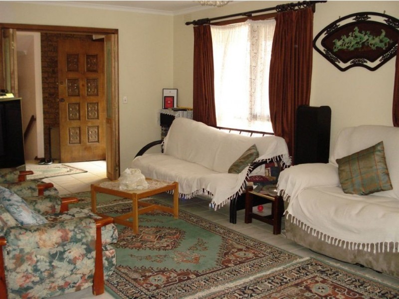 3 Stainsby Close, Endeavour Hills VIC 3802