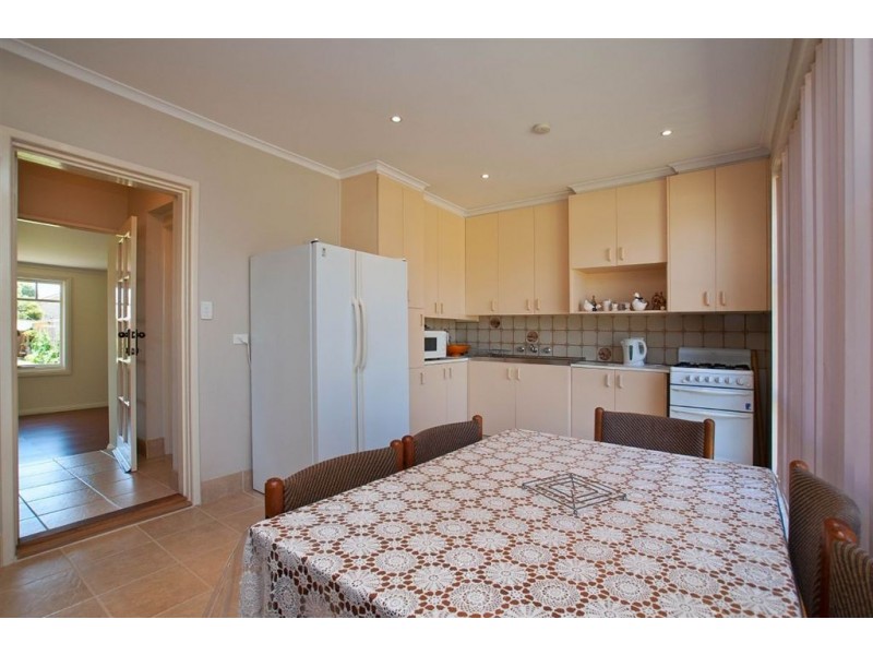 37 Rowan Drive, Doveton VIC 3177