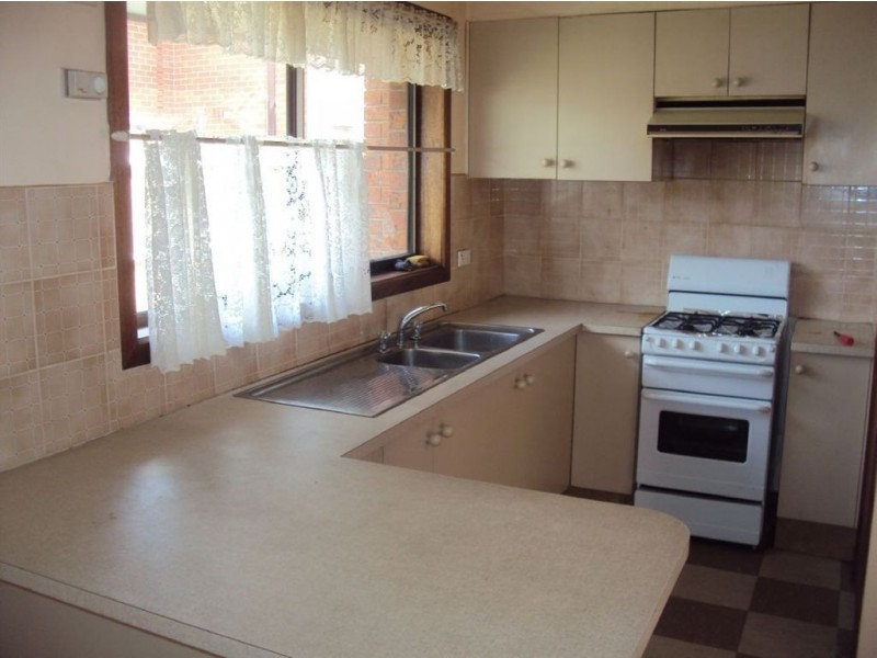 4/14 Stud Road, Dandenong VIC 3175