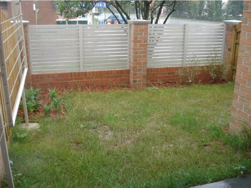 1/103 Clow, Dandenong VIC 3175