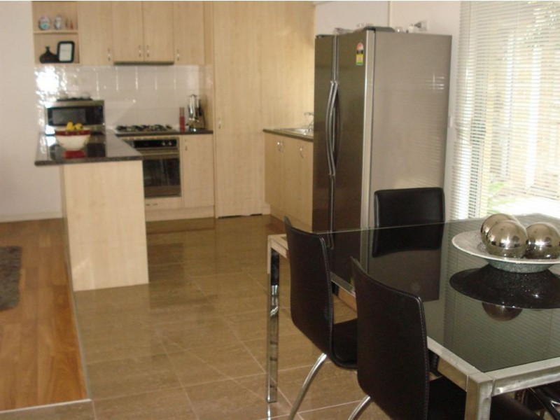 2/7 Alsace Street, Dandenong VIC 3175