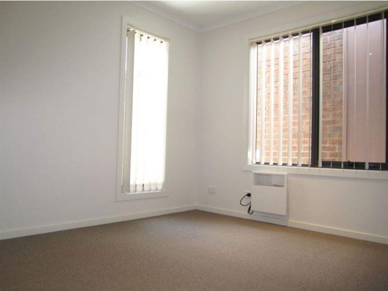 48 Steven Street, Dandenong VIC 3175