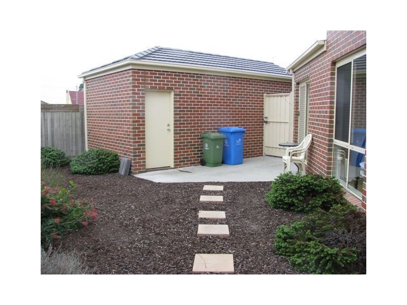 4/3 Devon Court, Dandenong VIC 3175