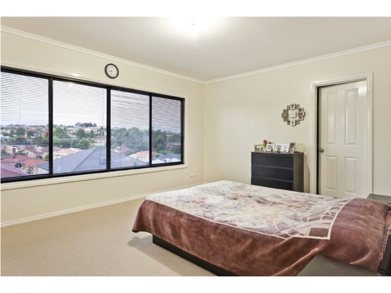 21 William Hovell Drive, Endeavour Hills VIC 3802