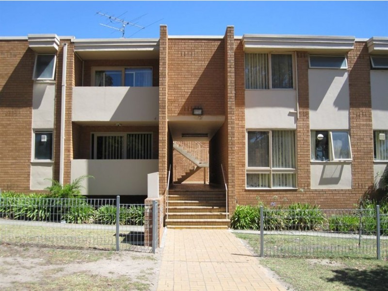 12/9-11 Weller Street, Dandenong VIC 3175