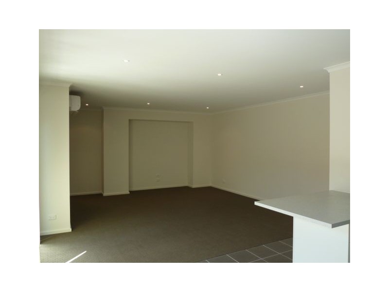 34 Steven Street, Dandenong VIC 3175