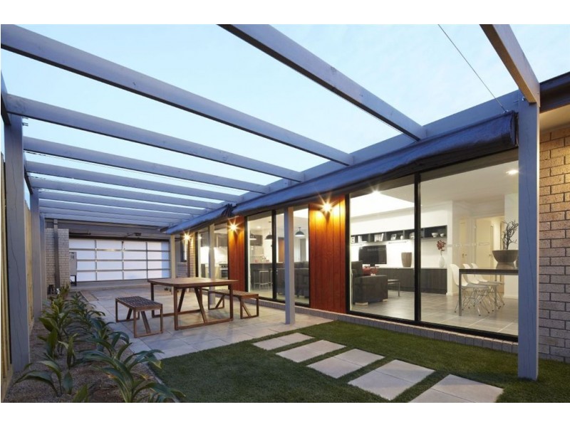 24 Keshava Grove, Dandenong VIC 3175