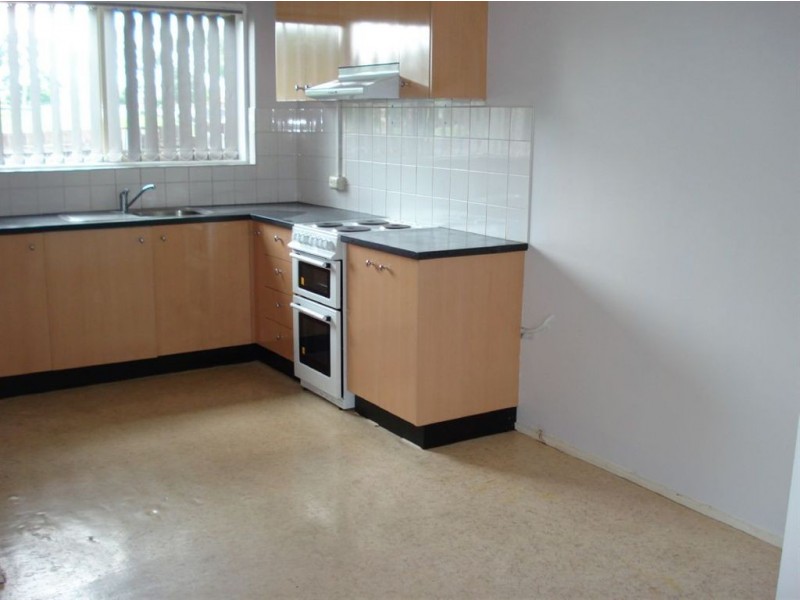 8/16 Close Avenue, Dandenong VIC 3175