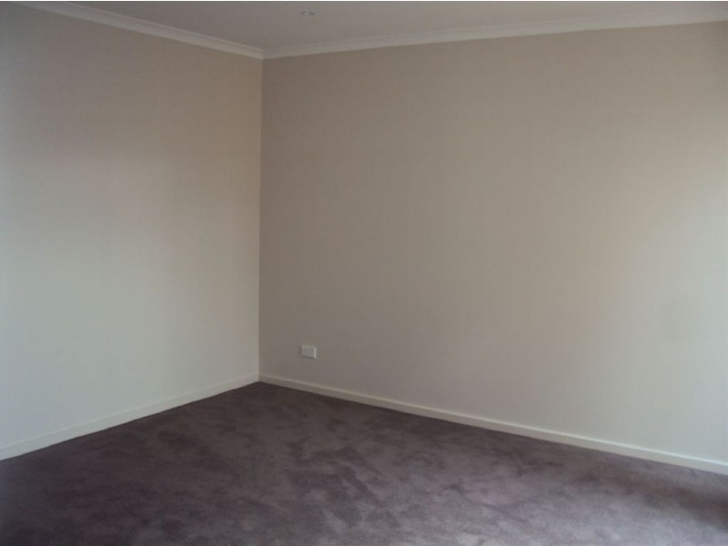 24 Steven Street,, Dandenong VIC 3175