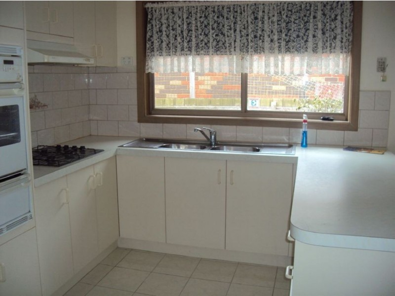 2/41 Halton Road,, Dandenong VIC 3175