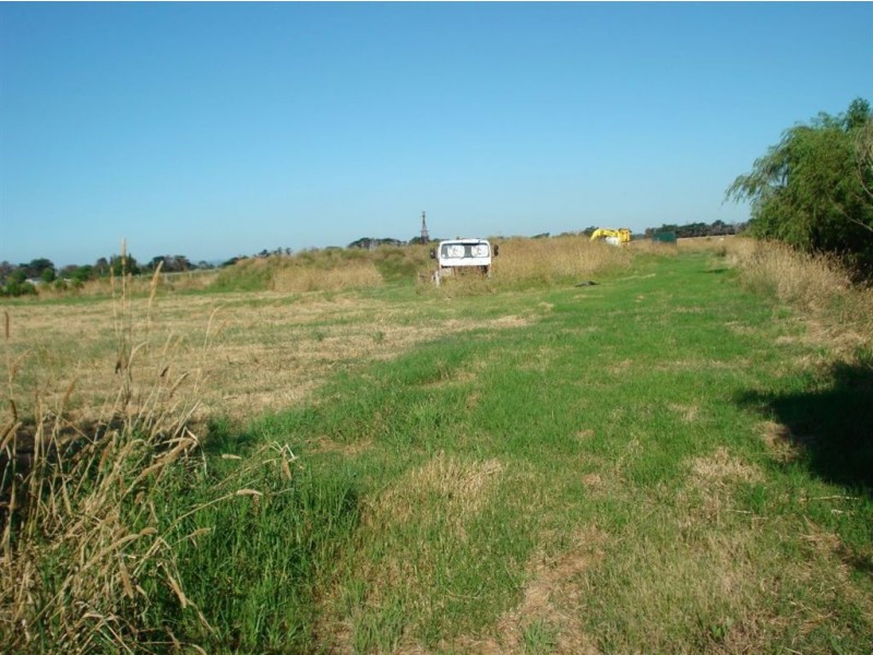 31 Elms Road, Bangholme VIC 3175