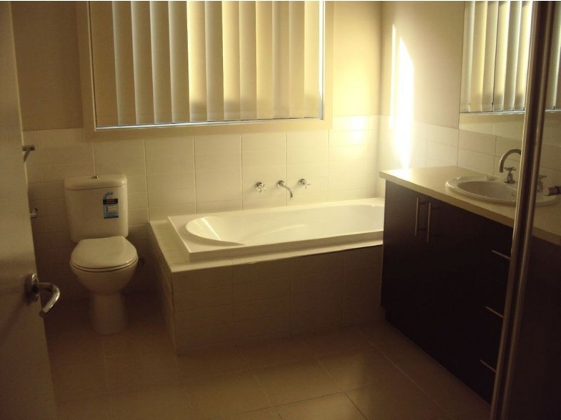 60 Steven Street, Dandenong VIC 3175