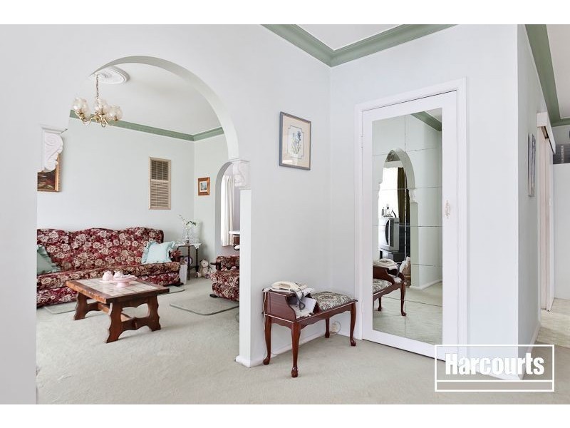 18 Suzanne Street, Dandenong VIC 3175