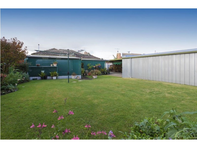 18 Suzanne Street, Dandenong VIC 3175