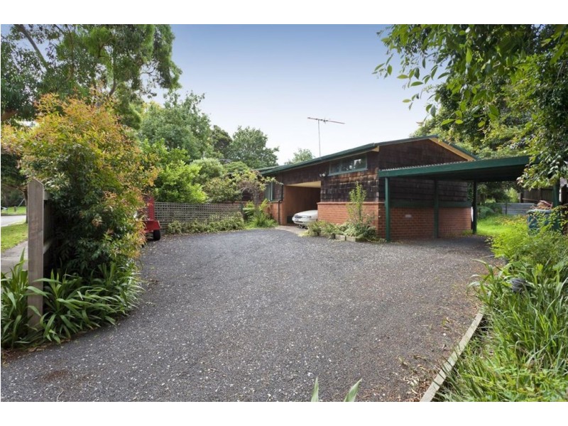 51 Alexander Avenue, Dandenong VIC 3175
