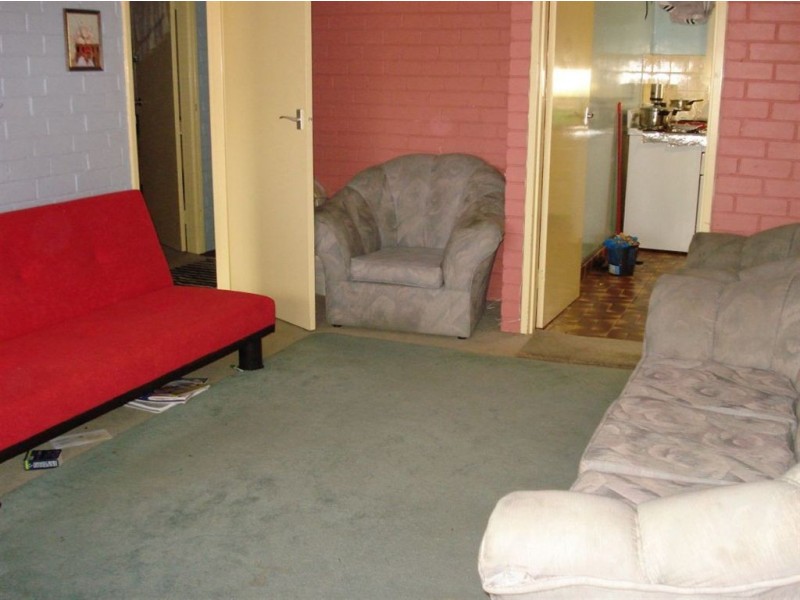 8/58 Potter Street, Dandenong VIC 3175