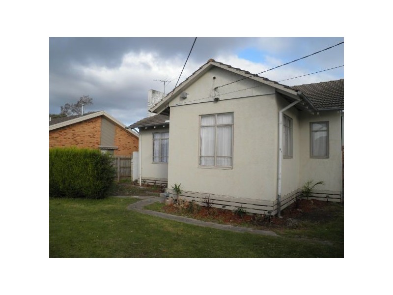 15 Wattle Drive, Doveton VIC 3177