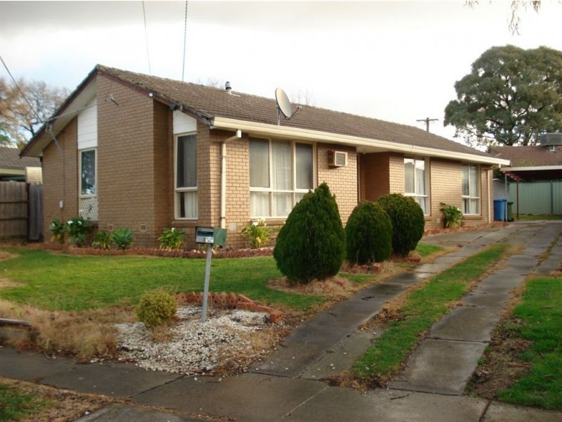 8 Bonita Court, Dandenong North VIC 3175