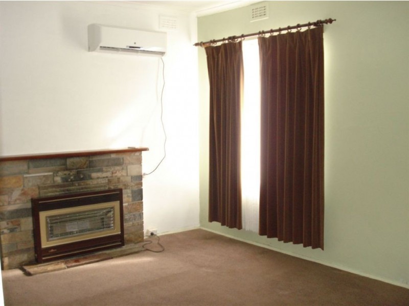 92 Jesson Crescent, Dandenong VIC 3175