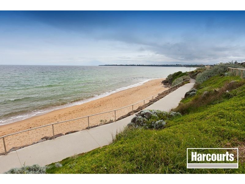 2/35-37 Parkers Road, Parkdale VIC 3195