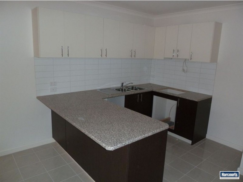 5/4 Young Road, Hallam VIC 3803