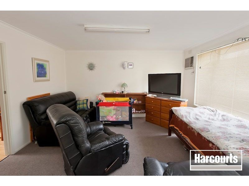 1/60 King George Parade, Dandenong VIC 3175
