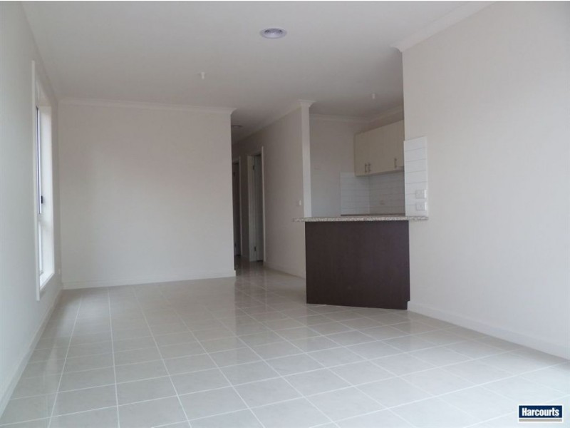 6/4 Young Road, Hallam VIC 3803