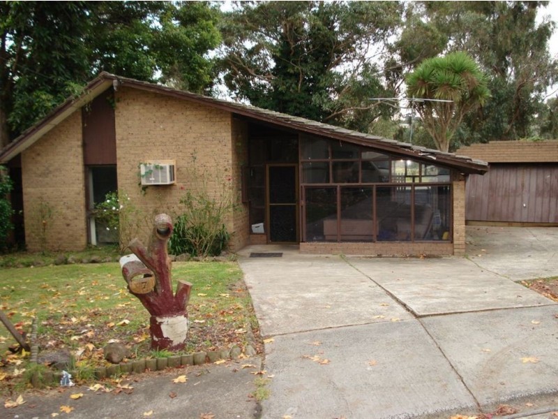 7 Brougham Close, Eumemmerring VIC 3177