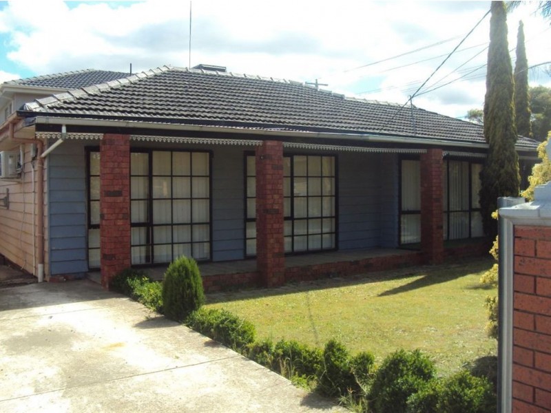 1 Crawford Avenue, Dandenong North VIC 3175