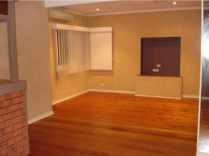 1 Crawford Avenue, Dandenong North VIC 3175